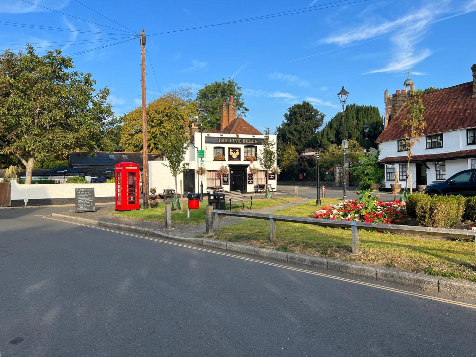 Harmondsworth Hall Bagian luar foto