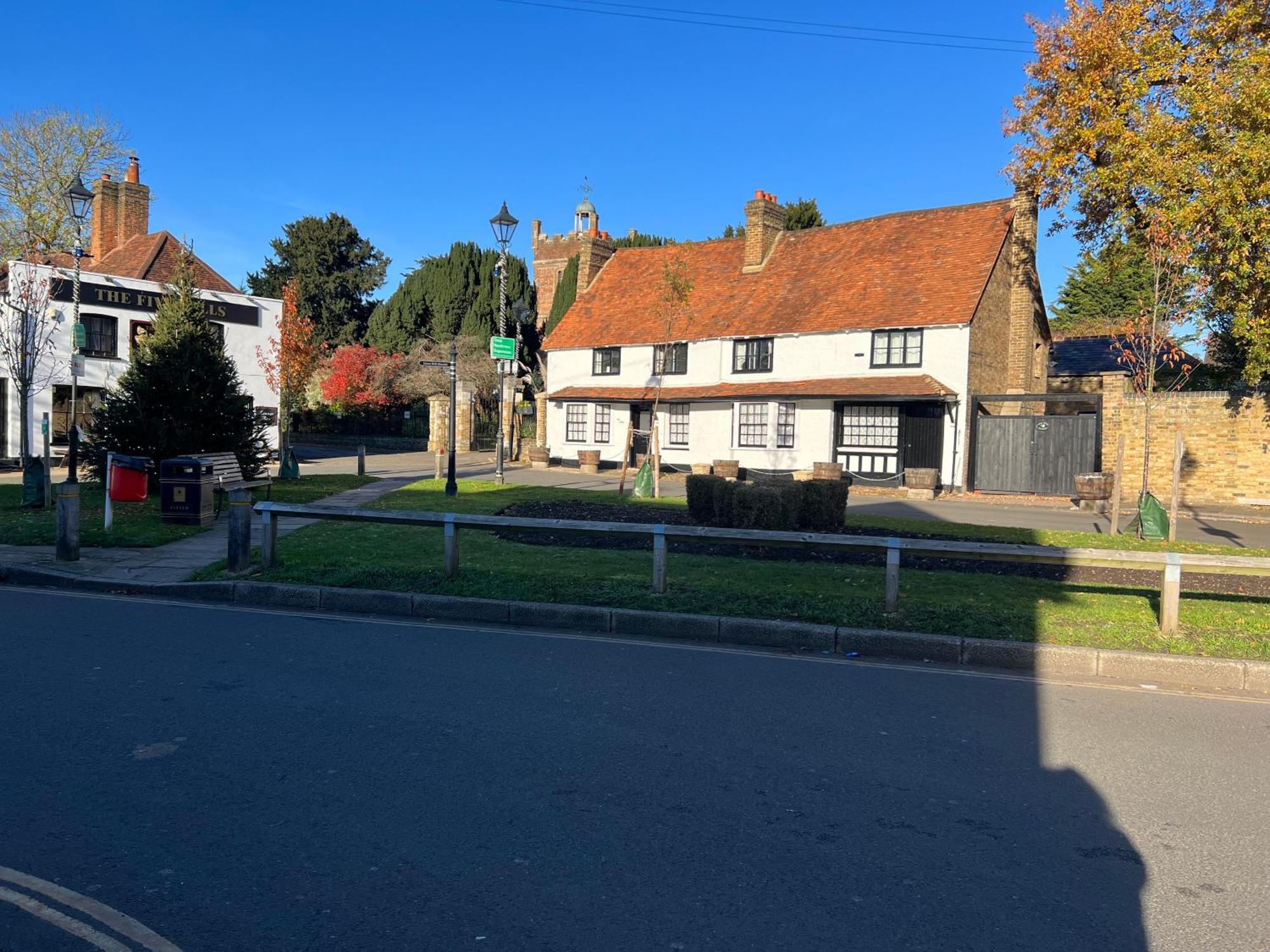 Harmondsworth Hall Bagian luar foto